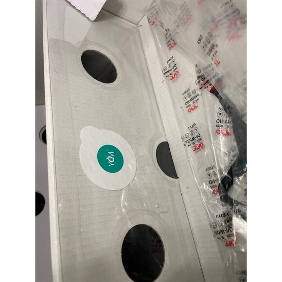 Nike Air Jordan 5 Retro Off-White Muslin Gradeschool Size 6Y [Box Only] - Picture 4 of 9